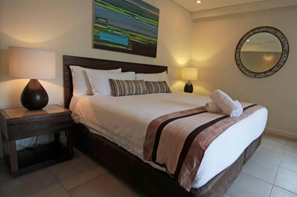 132 Temple Luxury Direct Studio Apartment Port Douglas