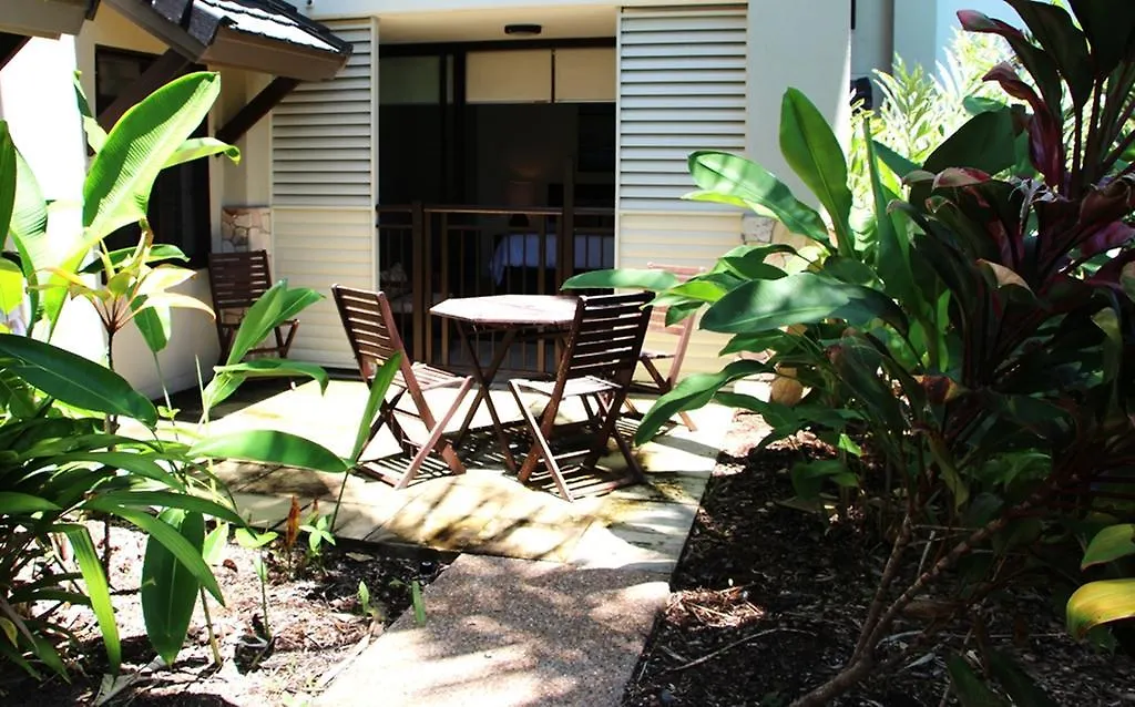 132 Temple Luxury Direct Studio Apartment Port Douglas